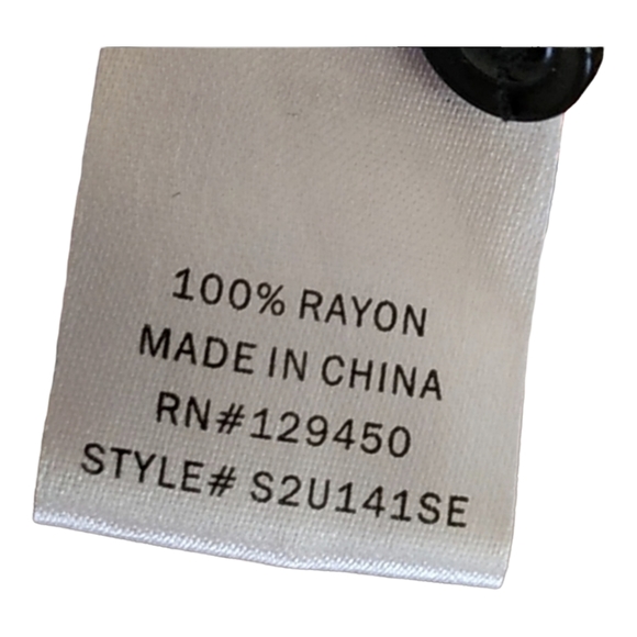 NWOT Brina & Em Bohemian Aztec Multi Color Sleeveless Blouse Size Medium - Picture 12 of 12